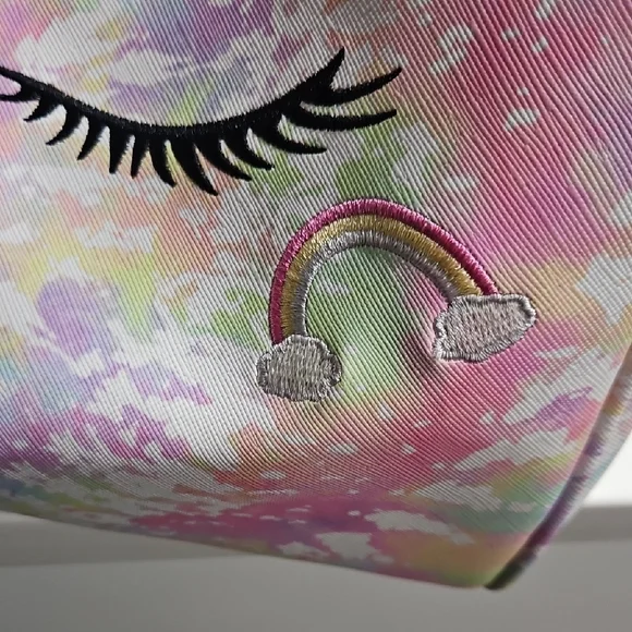 Under One Sky Pastel Travel Bag - Picture 12 of 13